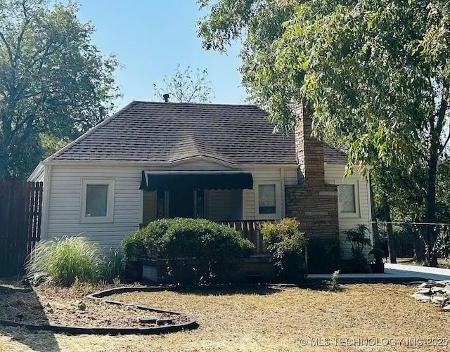 view of front of home