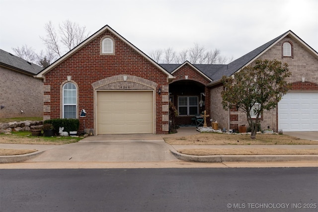 view of front facade with a garage