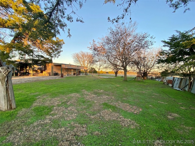 591 Peanut Trl, Hendrix, OK 74741 - view of grassy yard