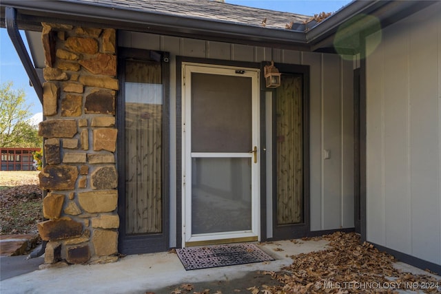 view of doorway to property