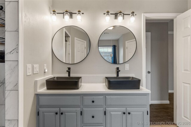 bathroom featuring vanity