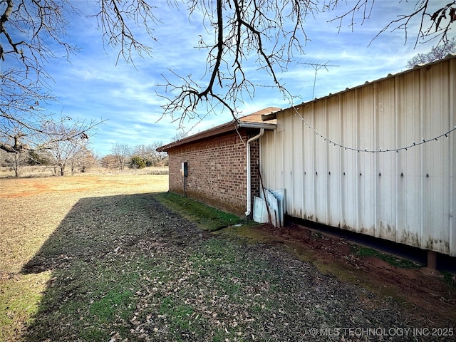 view of side of home