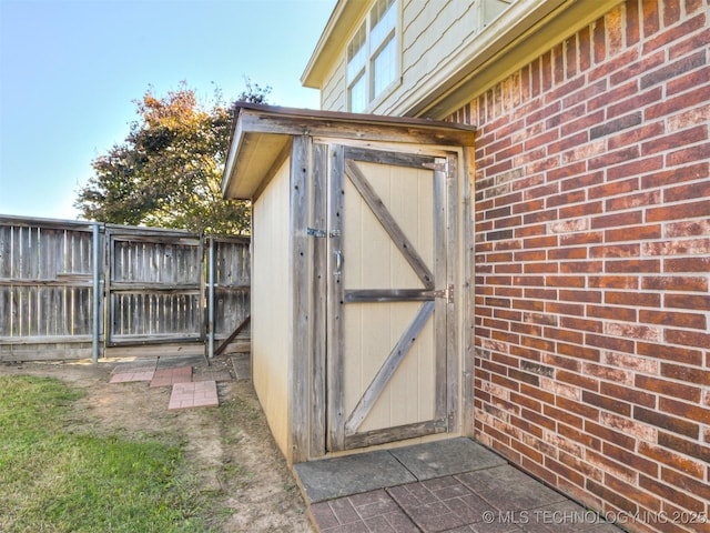 view of outbuilding