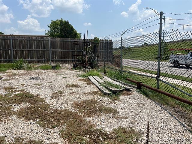 2819 E Admiral Pl, Tulsa, OK 74110