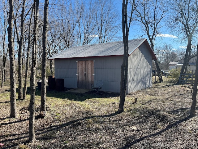 view of outbuilding