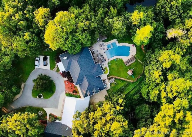 birds eye view of property