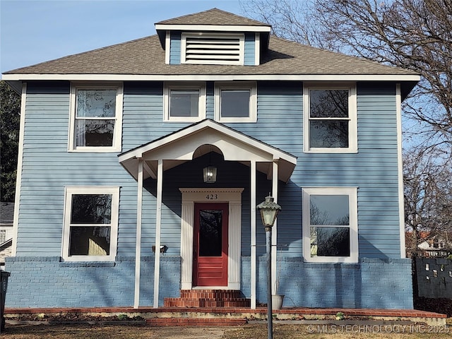 view of front of property