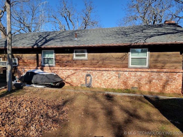 view of side of property