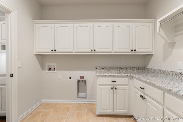 3913 S Dogwood Blvd, Broken Arrow, OK 74012 - laundry room with washer hookup, cabinet space, hookup for an electric dryer, and baseboards