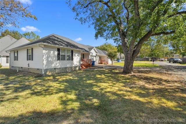 exterior space featuring a lawn