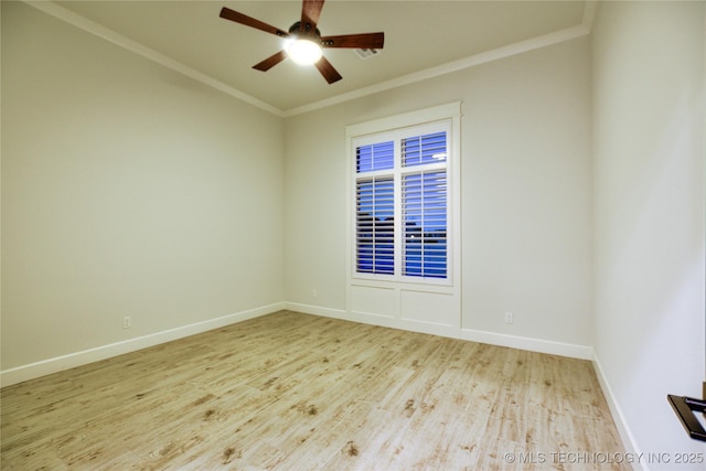 spare room with light wood-type flooring, ceiling fan, and ornamental molding