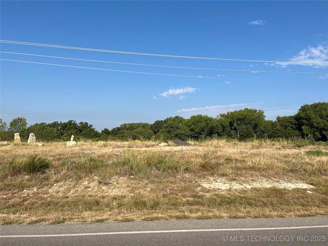 Listing photo 3 for Enos Rd, Kingston OK 73439