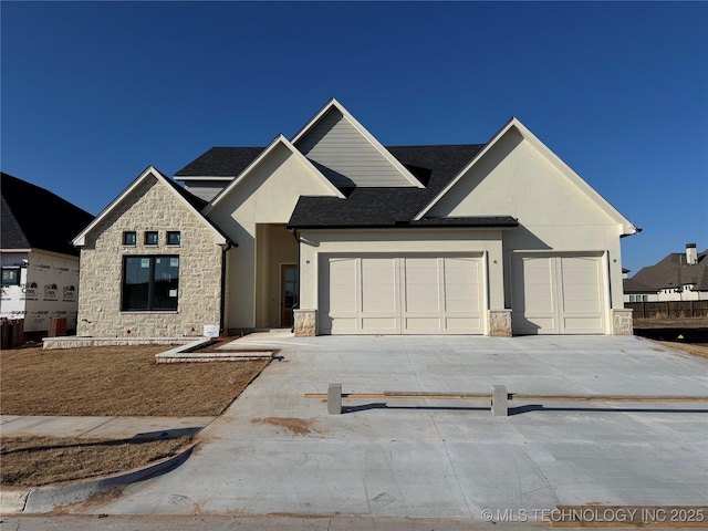 view of front of house featuring a garage