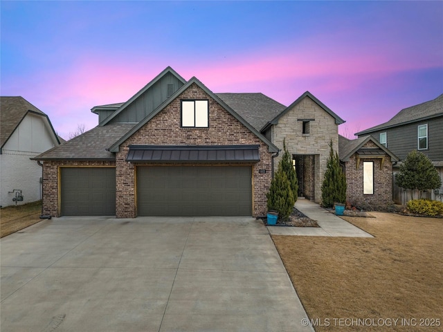 view of front of home featuring a garage