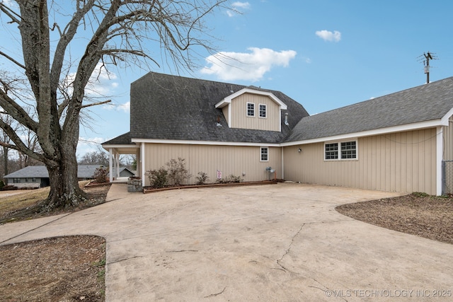 201 Sandy Cir, Tahlequah, OK 74464 - view of front of house featuring driveway