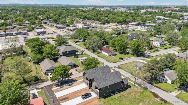 425 W Ft Worth St, Broken Arrow, OK 74012 - drone / aerial view with a residential view
