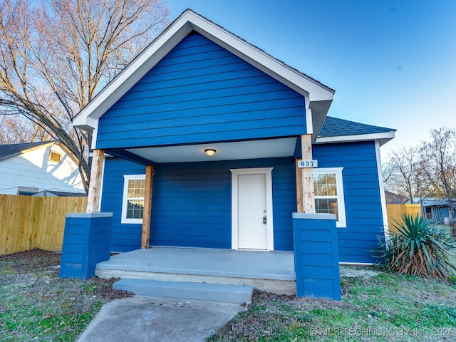 bungalow-style house featuring a porch