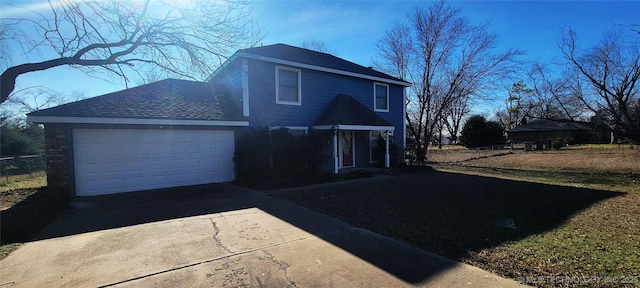 view of front of home featuring a garage