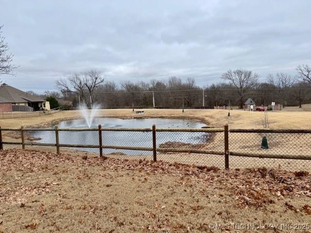 view of yard with a water view