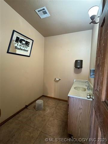 bathroom featuring vanity