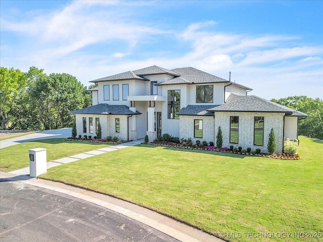5835 E 139th St S, Bixby, OK 74008 - view of front of home featuring a front yard and stucco siding