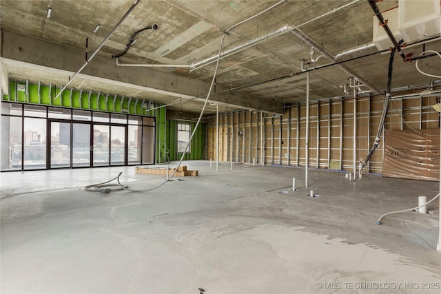 405 N Main St Unit 4B, Tulsa, OK 74103 - view of garage