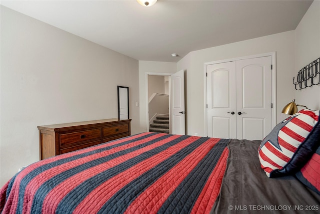 bedroom featuring a closet