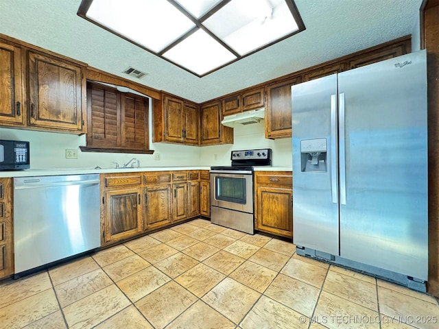 kitchen featuring appliances with stainless steel finishes