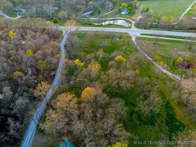 25 N 447th Rd, Spavinaw, OK 74366