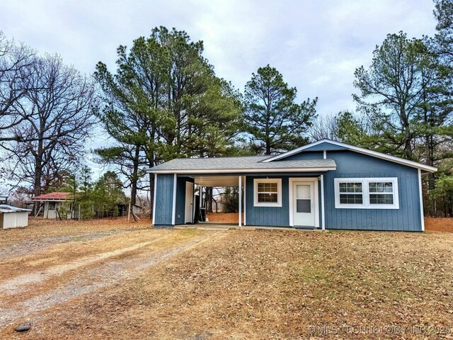 view of front of home