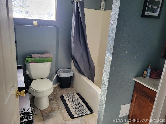 full bathroom featuring shower / bath combo, vanity, and toilet