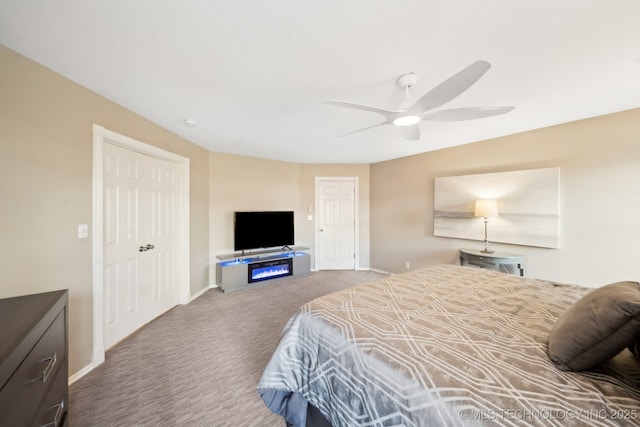 bedroom with carpet flooring and ceiling fan