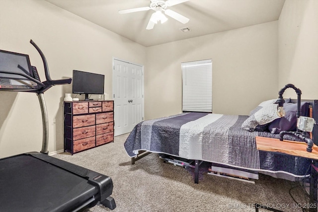 carpeted bedroom featuring ceiling fan