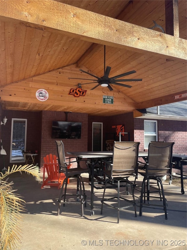 view of patio featuring ceiling fan