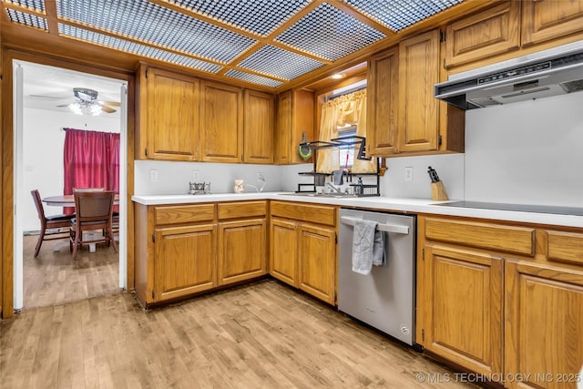 kitchen featuring stainless steel dishwasher, light wood-type flooring, ceiling fan, and black electric cooktop