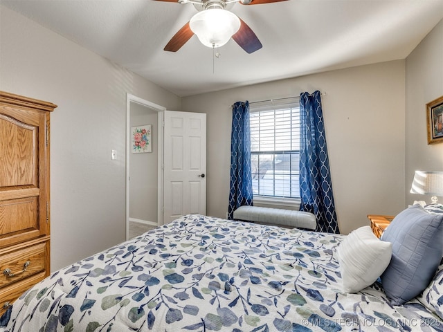 bedroom with ceiling fan