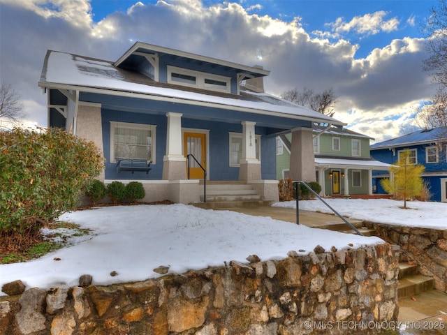 view of front of property with covered porch