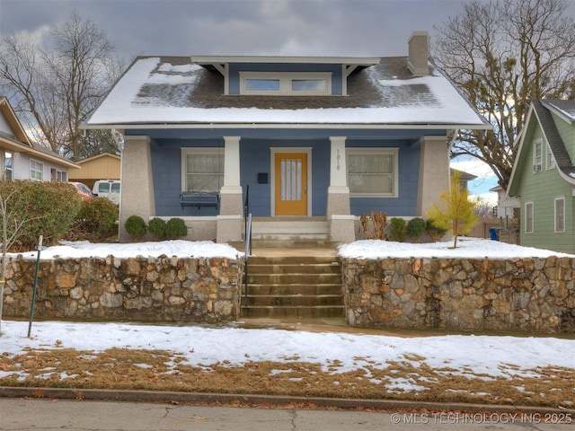 view of front of home with covered porch