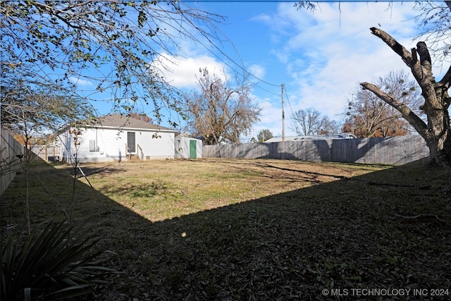 525 W Clay St, Chouteau, OK 74337 - photo 21