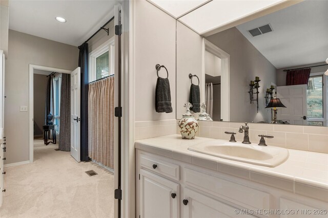 bathroom with vanity