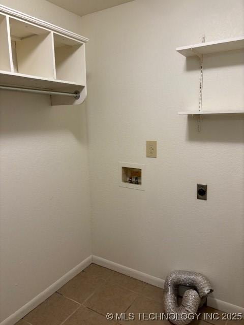 laundry room with electric dryer hookup, tile patterned floors, and washer hookup