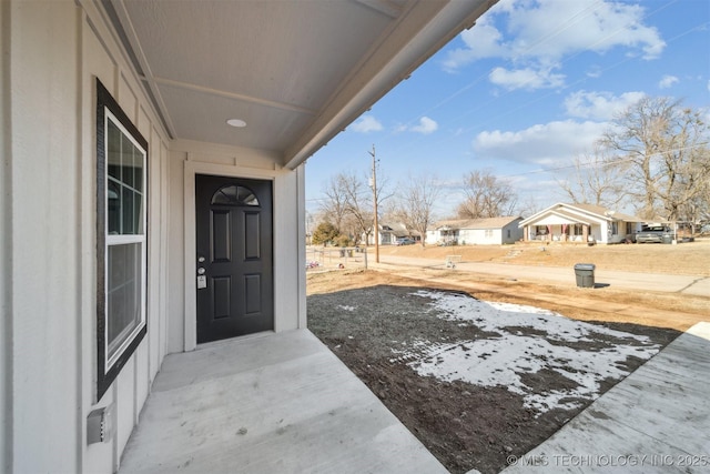 view of yard with a residential view