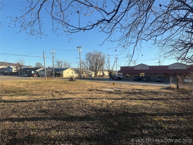 120 S 1st St, Stilwell, OK 74960