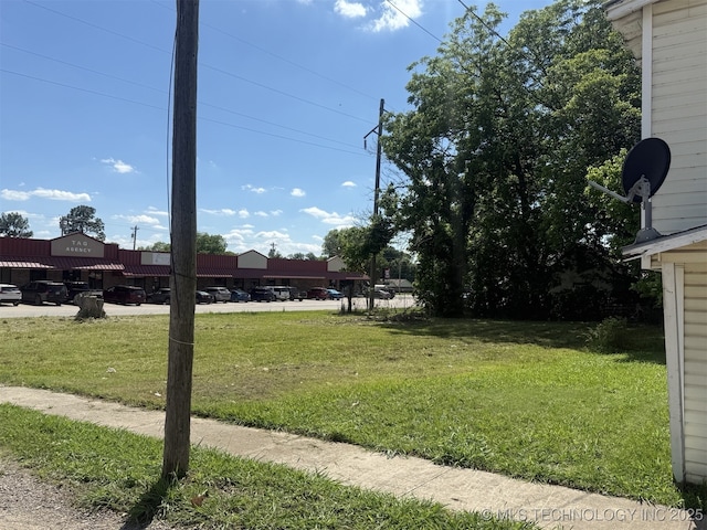 120 S 1st St, Stilwell, OK 74960