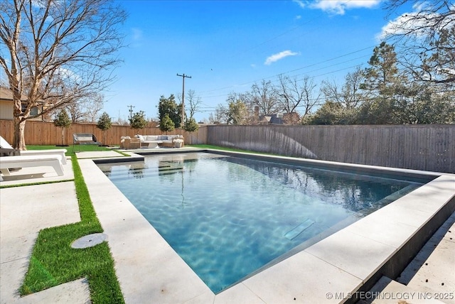 view of swimming pool with a patio area and outdoor lounge area