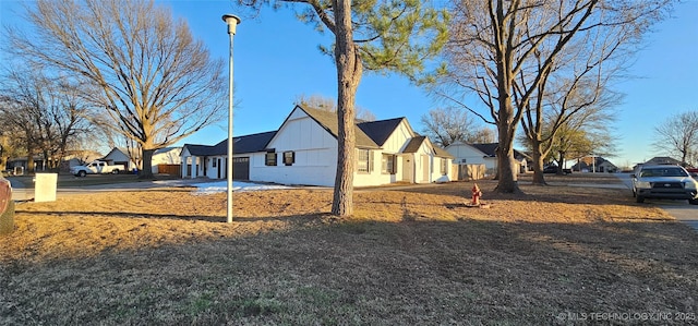 view of home's exterior