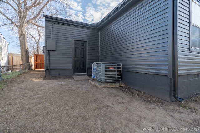 entrance to property with cooling unit