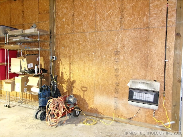 10500 W 123rd Rd, Oktaha, OK 74450 - details with heating unit