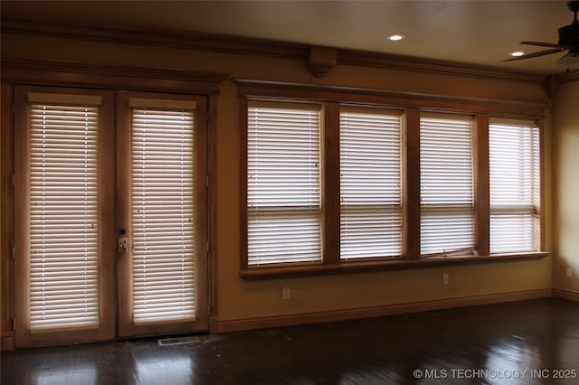 details featuring ceiling fan and wood-type flooring