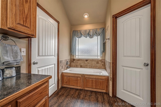 bathroom featuring a bathtub